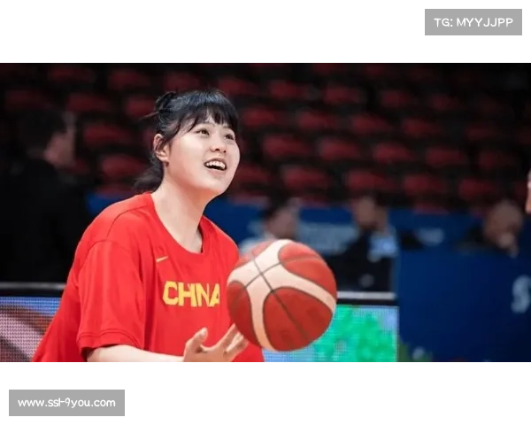 李月汝WCBA赛季数据与WNBA表现对比分析揭示成长轨迹与挑战 李月汝WCBA赛季数据与WNBA表现对比分析揭示成长轨迹与挑战